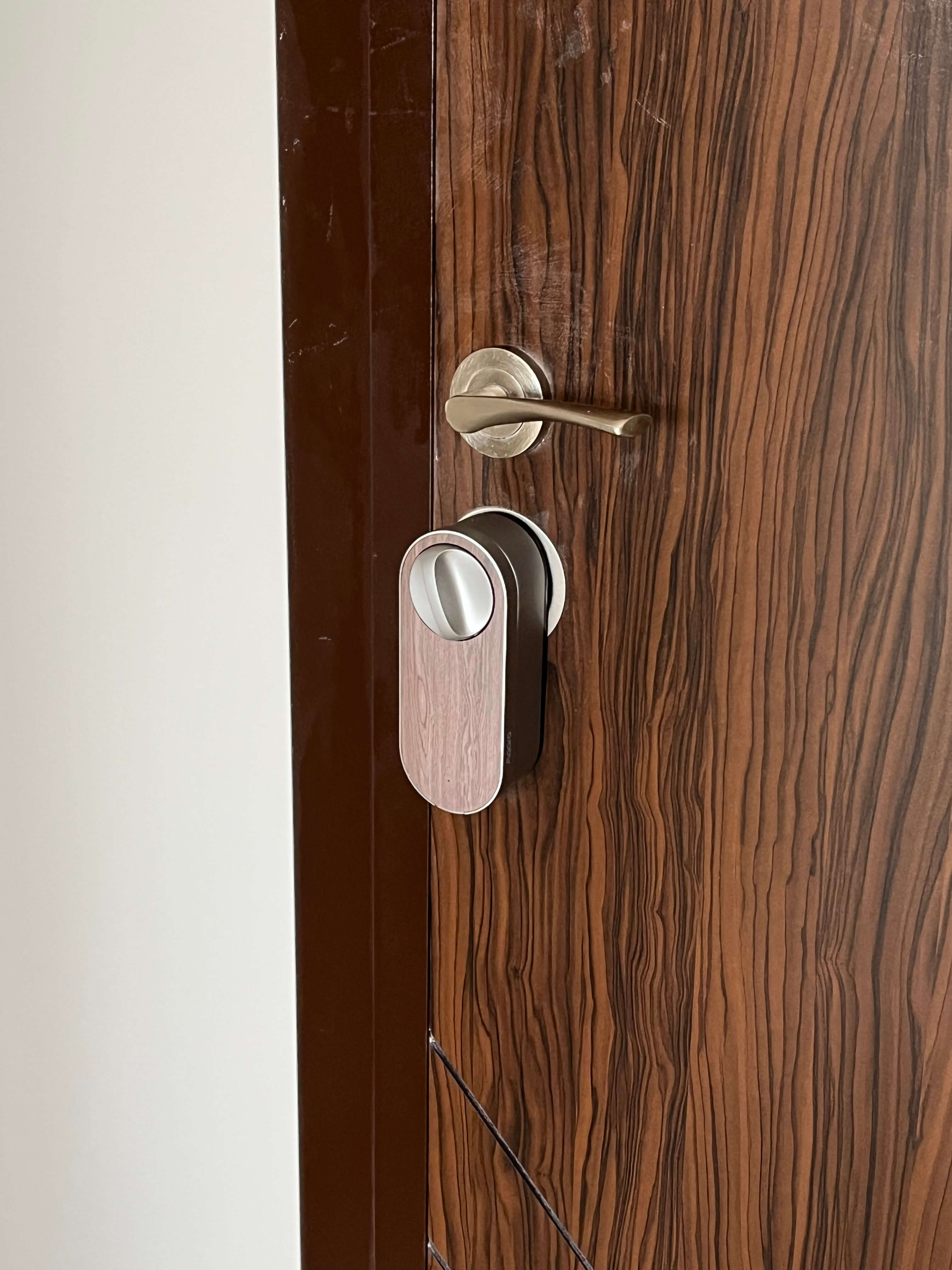 Умна ключалка Aqara U200 2